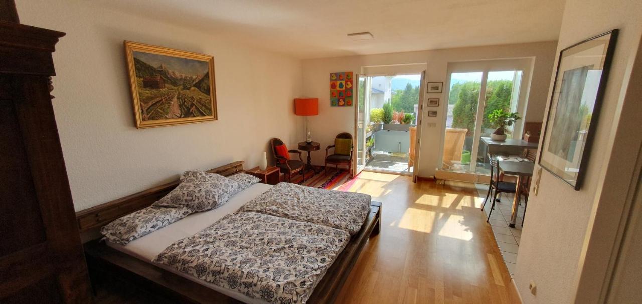 Schoene Ruhige Und Helle Wohnung In Bad Saeckingen Luaran gambar